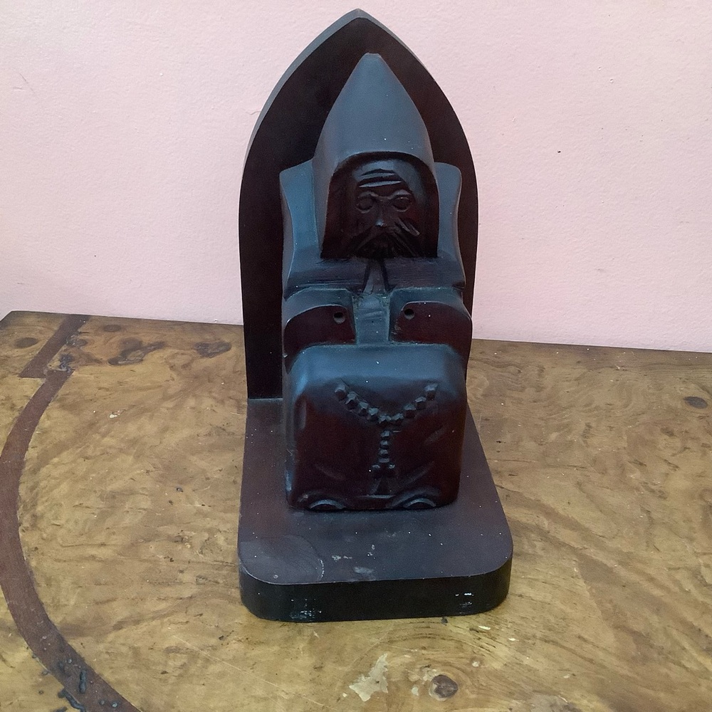Vintage Solid Wood WEST INDIES MAHOGANY Inc Priest Monk  Puerto Rico Book End